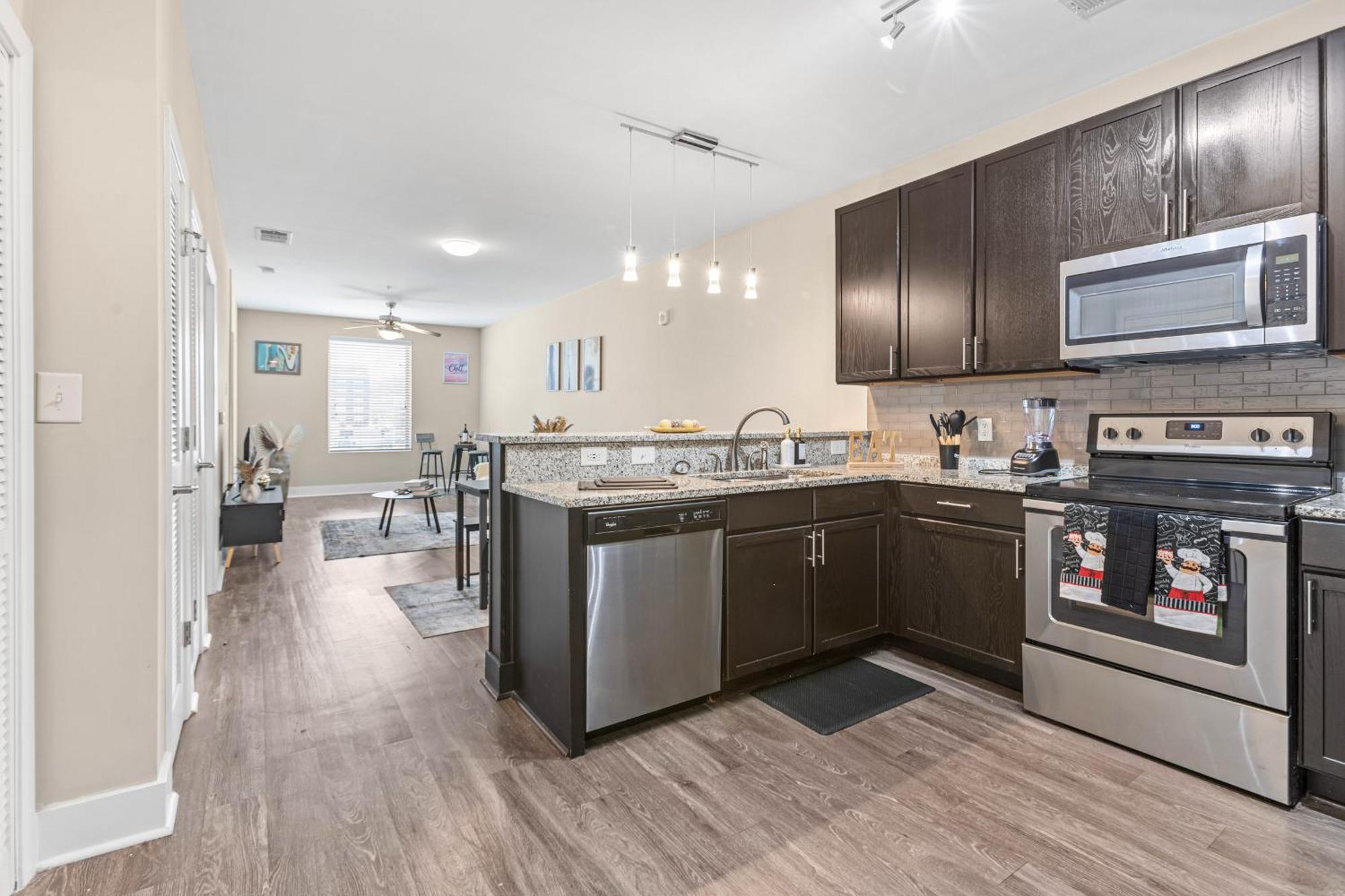 Modern Downtown Apartment برمنغهام المظهر الخارجي الصورة